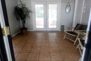 1336 60th St S, Gulfport, FL 33707 - Photo 2