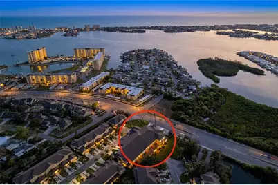 11273 Kapok Grand Circle, Madeira Beach, FL 33708 - Photo 2