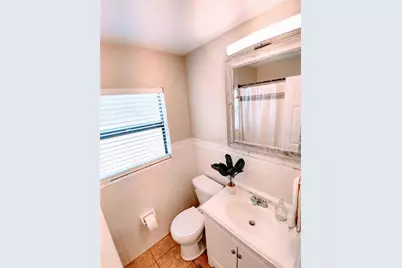 1336 60th Street S, Gulfport, FL 33707 - Photo 14