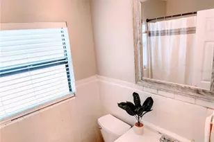 1336 60th St S, Gulfport, FL 33707 - Photo 14