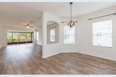 7409 Surrey Wood Lane, Apollo Beach, FL 33572 - Photo 12