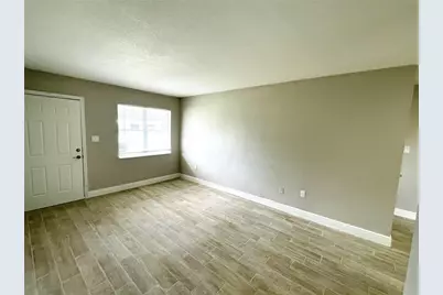 8310 Croton Avenue, Tampa, FL 33619 - Photo 4