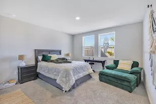 3719 Radiant Mountain Dr, Plant City, FL 33565 - Photo 12