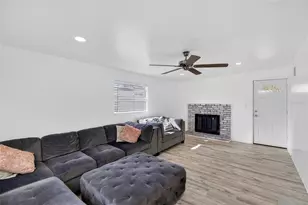 8343 95th Ave, Seminole, FL 33777 - Photo 16