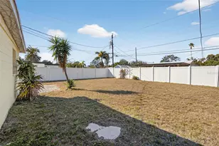 8343 95th Ave, Seminole, FL 33777 - Photo 38