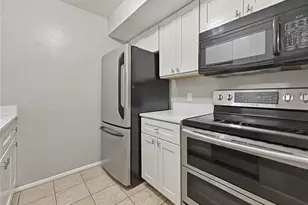 [Address not provided], Tampa, FL 33613 - Photo 10