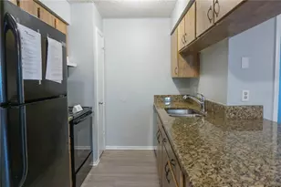 616 Golden Raintree Pl, Brandon, FL 33510 - Photo 10