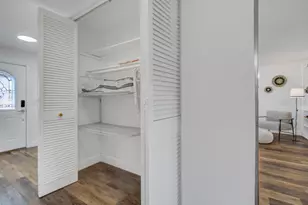 2121 Greenbriar Blvd, Clearwater, FL 33763 - Photo 12