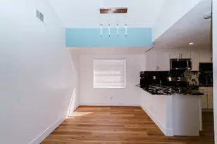 7502 Pond View Ct, Tampa, FL 33615 - Photo 12