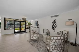 632 Edgewater Dr, Dunedin, FL 34698 - Photo 24