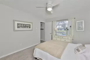 2009 Halmrock Pl, Sun City Center, FL 33573 - Photo 18