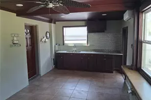 10939 103rd Ave, Seminole, FL 33778 - Photo 16