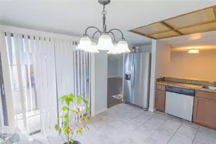 4605 Puritan Rd, Tampa, FL 33617 - Photo 10