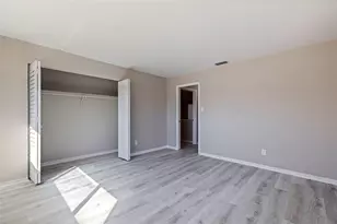 1013 55th Terrace S, Saint Petersburg, FL 33705 - Photo 24