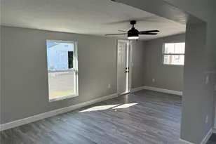 9024 2nd St N, Saint Petersburg, FL 33702 - Photo 12