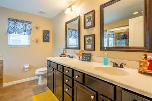 15537 Long Cypress Dr, Ruskin, FL 33573 - Photo 20