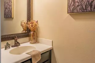 15537 Long Cypress Dr, Ruskin, FL 33573 - Photo 24