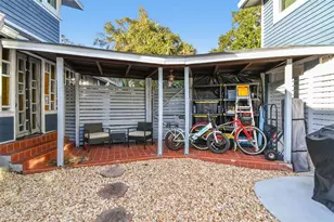 945 11th St N, Saint Petersburg, FL 33705 - Photo 44