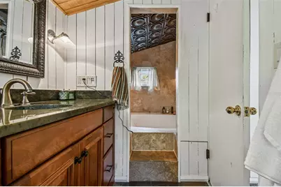 945 11th Street N, Saint Petersburg, FL 33705 - Photo 32
