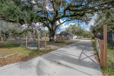 10409 Leland Hawes Road, Thonotosassa, FL 33592 - Photo 2