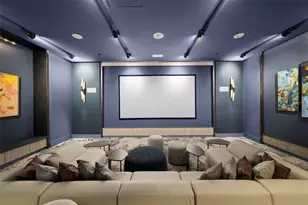 275 1st Ave S, Saint Petersburg, FL 33701 - Photo 10