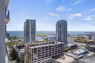 275 1st Ave S, Saint Petersburg, FL 33701 - Photo 10