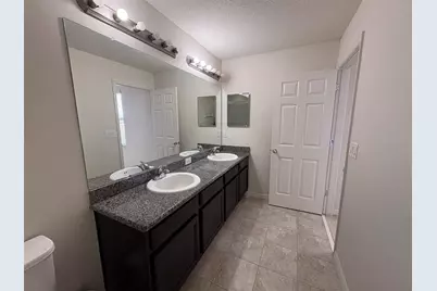 7079 Woodchase Glen Drive, Riverview, FL 33578 - Photo 24