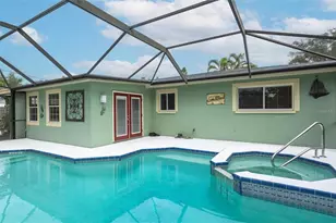 2807 45th St S, Gulfport, FL 33711 - Photo 10