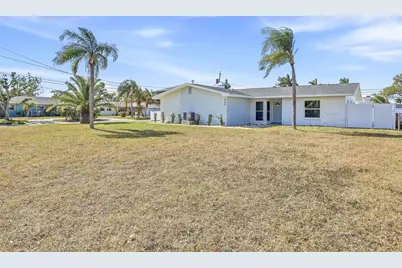 5708 Bayshore Drive, Seminole, FL 33772 - Photo 44