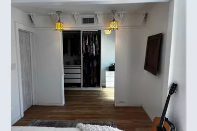 945 11th Street N, Saint Petersburg, FL 33705 - Photo 12