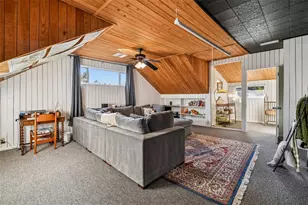 945 11th St N, Saint Petersburg, FL 33705 - Photo 24