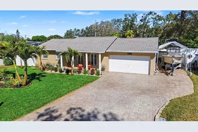 11653 Pinedale Avenue, Seminole, FL 33772 - Photo 1