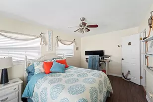 11653 Pinedale Ave, Seminole, FL 33772 - Photo 12