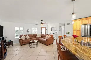 11653 Pinedale Ave, Seminole, FL 33772 - Photo 4