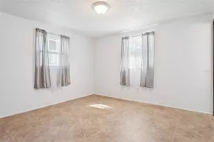 8105 Alpine Ave, Tampa, FL 33619 - Photo 12