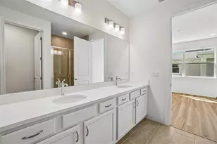 31856 Clover Fin Ct, Wesley Chapel, FL 33545 - Photo 24