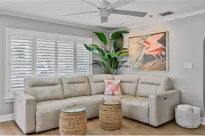 467 31st Avenue N, Saint Petersburg, FL 33704 - Photo 12