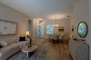 10510 Chelmsford Way, Tampa, FL 33626 - Photo 8