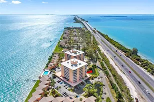 7430 Sunshine Skyway Ln S, Saint Petersburg, FL 33711 - Photo 54