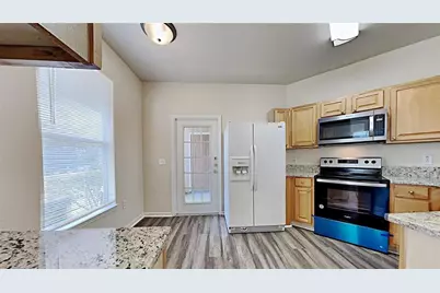 10431 Villa View Circle, Tampa, FL 33647 - Photo 4