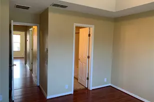 2008 Seaside Cay Dr, Clearwater, FL 33763 - Photo 10