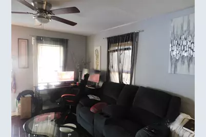 8412 N Seminole Avenue, Tampa, FL 33604 - Photo 2