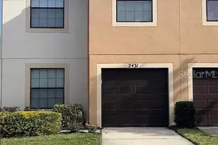 2431 Hibiscus Bay Ln, Brandon, FL 33511 - Photo 1