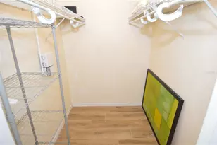 3873 Pompano Dr SE, Saint Petersburg, FL 33705 - Photo 48