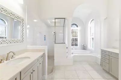 16406 Chapman Crossing Drive, Lithia, FL 33547 - Photo 26