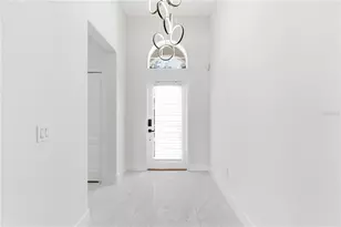13331 Graham Yarden Dr, Riverview, FL 33579 - Photo 8