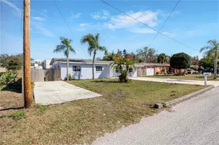 8725 N 52nd St, Tampa, FL 33617 - Photo 30