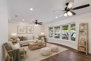 5682 46th Ave N, Kenneth City, FL 33709 - Photo 4