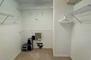 1483 Hillview Ln, Tarpon Springs, FL 34689 - Photo 30