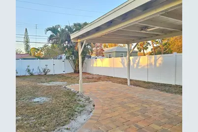 5610 Kelly Drive N, Saint Petersburg, FL 33703 - Photo 22